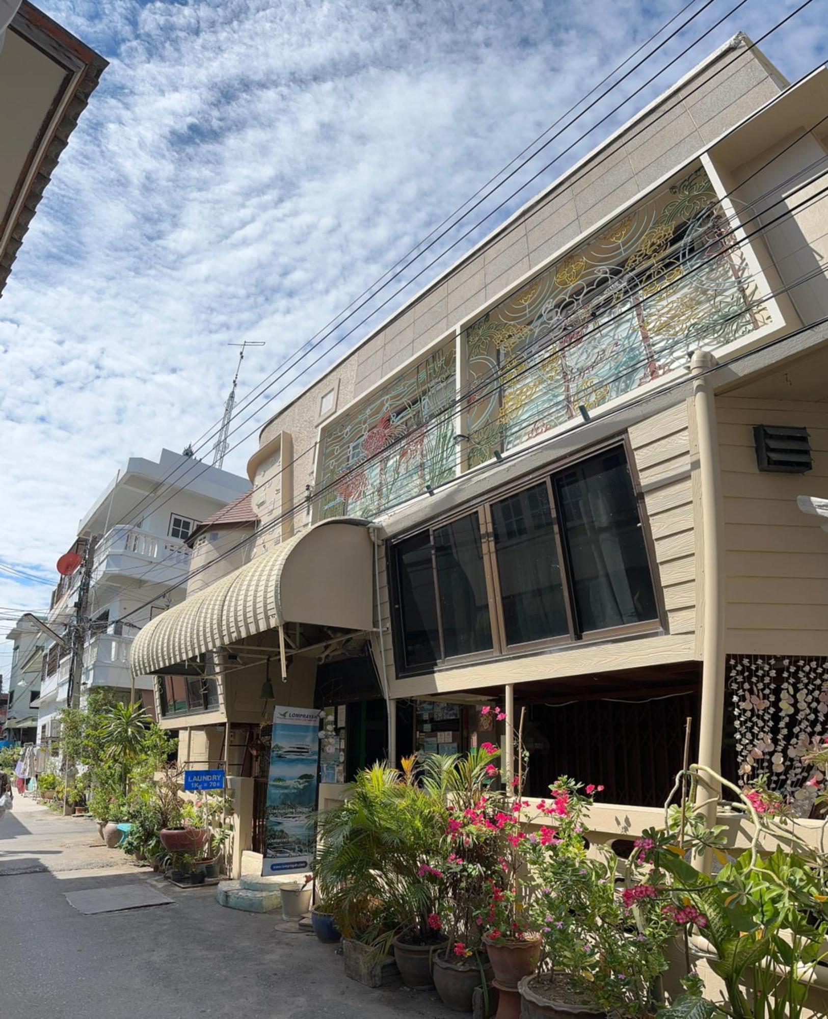 King'S Home Hua Hin Homestay Exterior photo