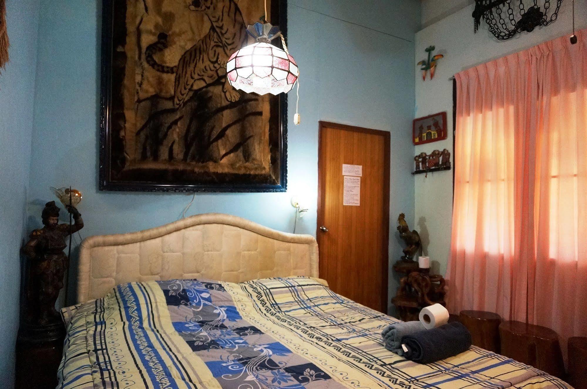 King'S Home Hua Hin Homestay Exterior photo